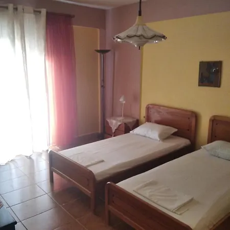 Apart Otel Thomas Close To The Sea Vrasná